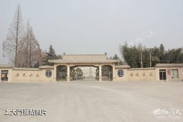 永城淮海戰役陳官莊紀念館-大門照片