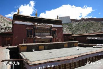 西藏白居寺-拉基大殿照片