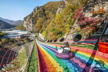 本溪关山湖风景区-旱滑照片