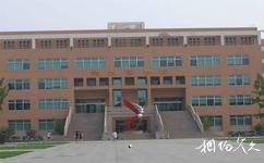 北京工業大學校園概況之圖書館