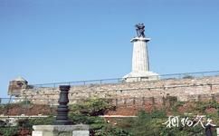 塞尔维亚贝尔格莱德市旅游攻略之雕像