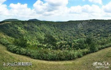 濟州島山君不離-火山口照片