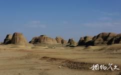 新疆古爾班通古特沙漠旅遊攻略之魔鬼城
