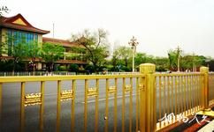 北京长安街旅游攻略之金色护栏