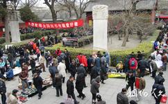 北京报国寺旅游攻略之古玩市场