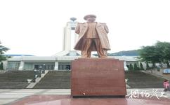 江津聶榮臻元帥陳列館旅遊攻略之銅像廣場
