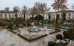 伊朗伊斯法罕市旅遊攻略之酒店庭院