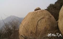 泰安徂徕山国家森林公园旅游攻略之神立石