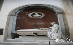 佛罗伦萨圣十字教堂旅游攻略之卡罗尼墓