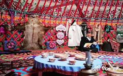 布尔津草原石人哈萨克民族文化园旅游攻略之毡房