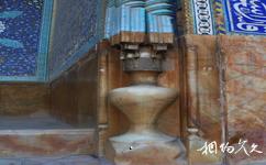 伊朗伊斯法罕市旅遊攻略之大門兩側木雕