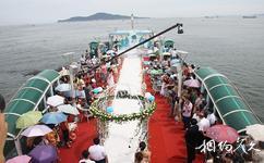 威海海滨生态公园风景带侨乡号游轮旅游攻略之海上婚礼