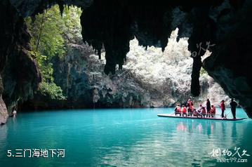 广西凤山岩溶国家地质公园-三门海地下河照片