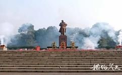 宁乡刘少奇同志纪念馆旅游攻略之铜像广场