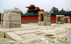 陝西華陰西嶽廟旅遊攻略之旗杆石