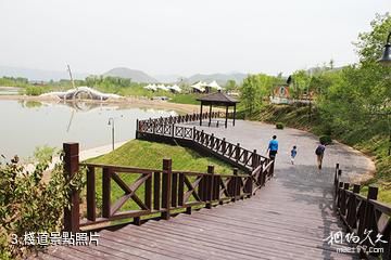 北京龍灣國際露營公園-棧道照片