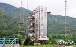 西昌卫星发射基地旅游攻略之发射塔架