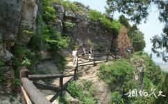 沂水灵泉山旅游攻略之崖壁栈道