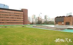 香港理工大學校園概況之屋頂草坪