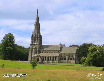 英国斯塔德利公园和喷泉修道院-圣玛丽亚教堂照片