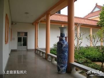 萊西崔子范美術館-走廊照片
