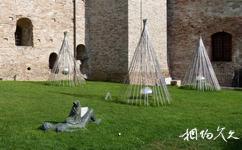 義大利里米尼市旅遊攻略之雕塑