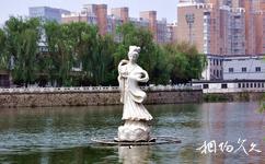 扬州荷花池公园旅游攻略之雕塑