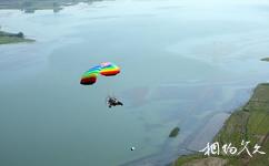 仪征红山体育公园旅游攻略之双人动力滑翔伞