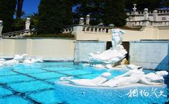 美国赫氏古堡旅游攻略之泳池雕像