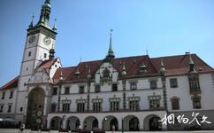 捷克奧洛穆茨聖三柱旅遊攻略之奧洛穆茨市政廳