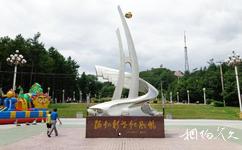 七台河桃山公園旅遊攻略之主題雕塑