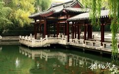 济南环城河泉水景观带旅游攻略之五龙潭公园