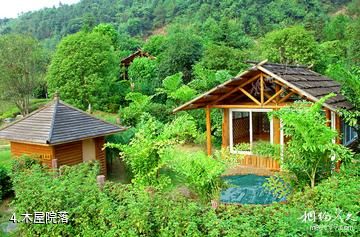 贺州温泉休闲旅游度假区-木屋院落照片
