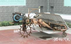 農墾北大荒農機博覽園旅遊攻略之水稻插秧機