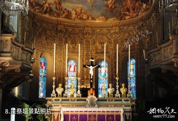 義大利費拉拉古城-主祭壇照片