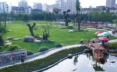 上海古城公園旅遊攻略之蜿蜒小溪