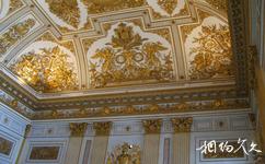義大利卡塞塔王宮旅遊攻略之宮頂金飾