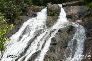贺州十八水原生态园景区-神龙瀑布照片