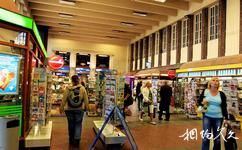 赫尔辛基中央火车站旅游攻略之书店