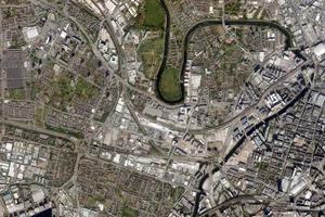 索尔福德市卫星地图-英国英格兰索尔福德市中文版地图浏览-索尔福德旅游地图