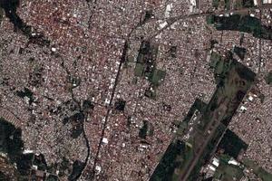 烏魯阿潘市衛星地圖-墨西哥烏魯阿潘市中文版地圖瀏覽-烏魯阿潘旅遊地圖